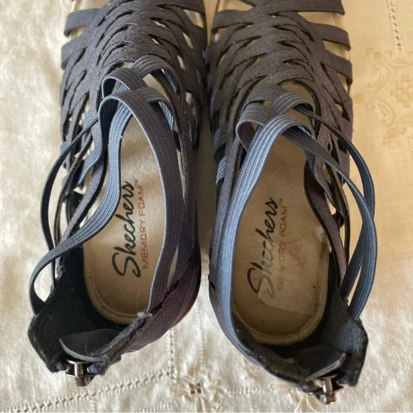 🌸Spring Ready - Skechers Navy Strappy Wedge Sandals – Size 6.5 - Picture 8 of 12